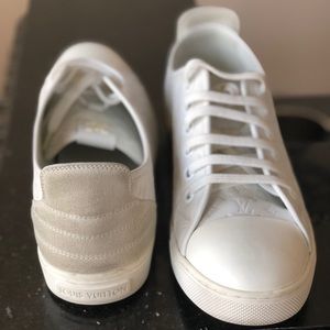 🚫🚫 sold Louis Vuitton white sneakers sold🚫🚫